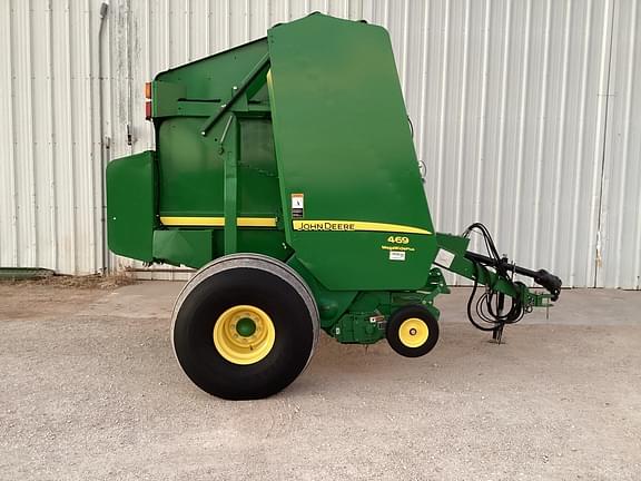 Image of John Deere 469 equipment image 3