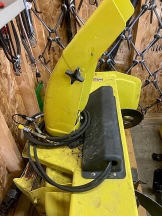 Image of John Deere 47" Snow Blower equipment image 3