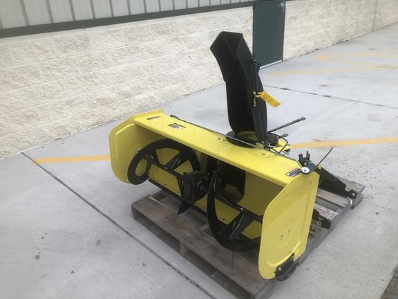 Image of John Deere 47" Snow Blower Primary image