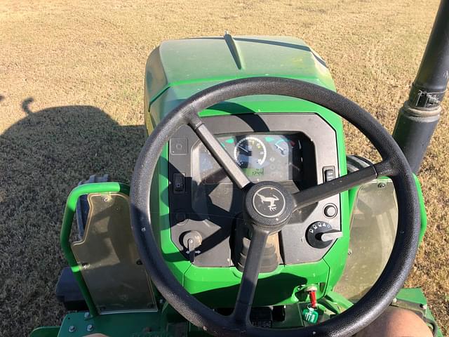 Image of John Deere 5045E equipment image 1