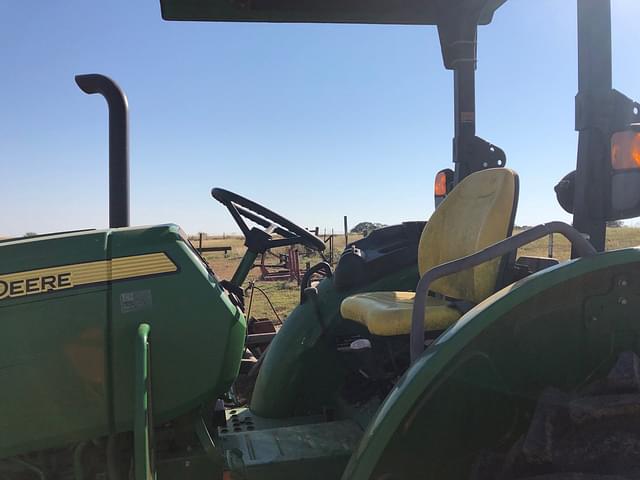 Image of John Deere 5045E equipment image 2