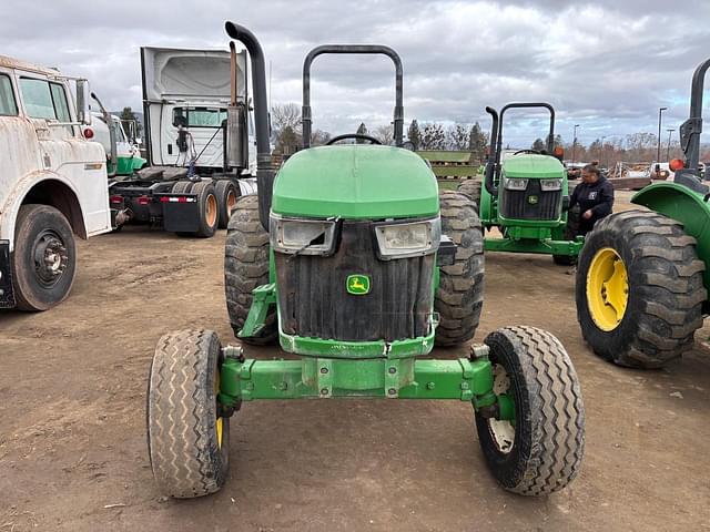 Image of John Deere 5045E equipment image 2