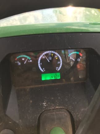 Image of John Deere 5045E equipment image 4