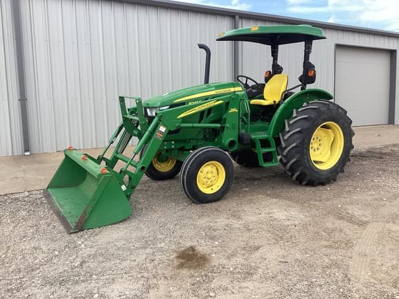 Image of John Deere 5045E equipment image 1
