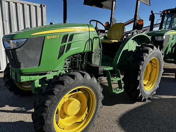 Image of John Deere 5045E Primary image