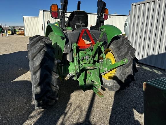 Image of John Deere 5045E equipment image 2