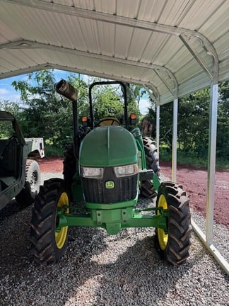 2017 John Deere 5045E Equipment Image0
