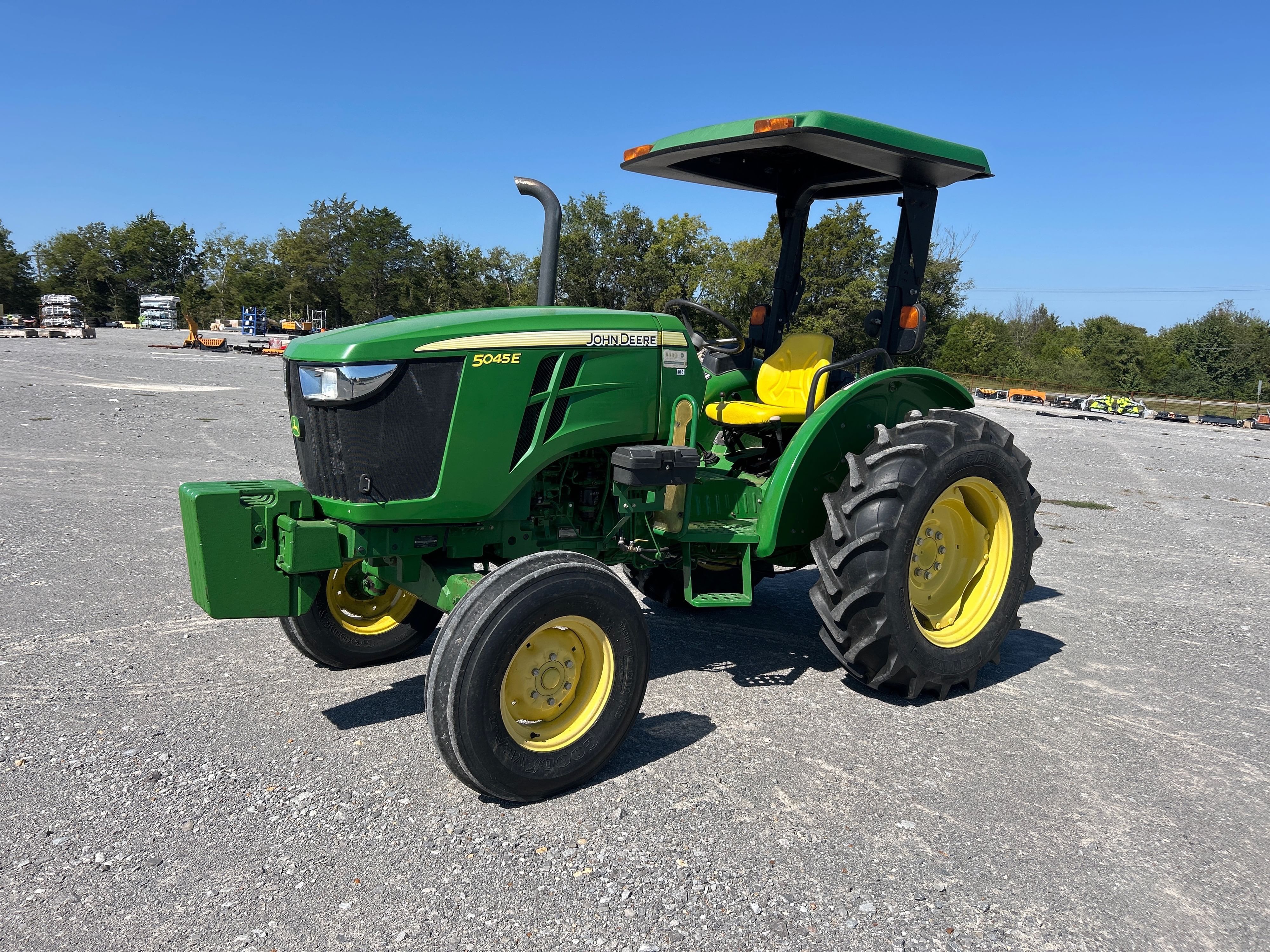 Main image John Deere 5045E