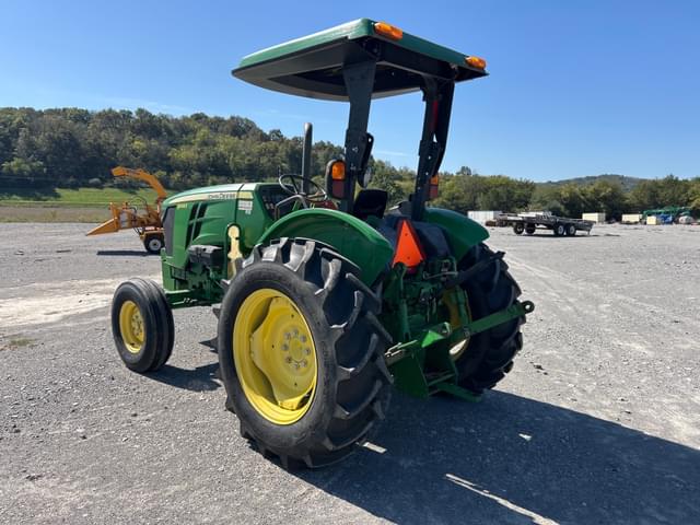 Image of John Deere 5045E equipment image 2