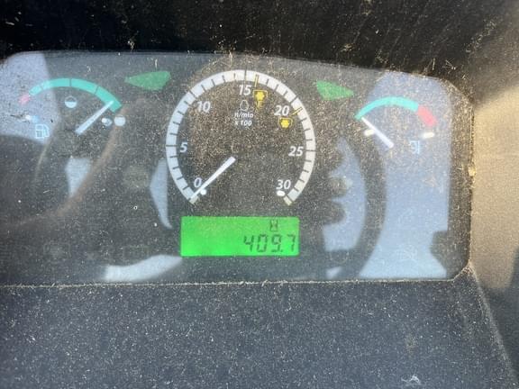Image of John Deere 5055E equipment image 4