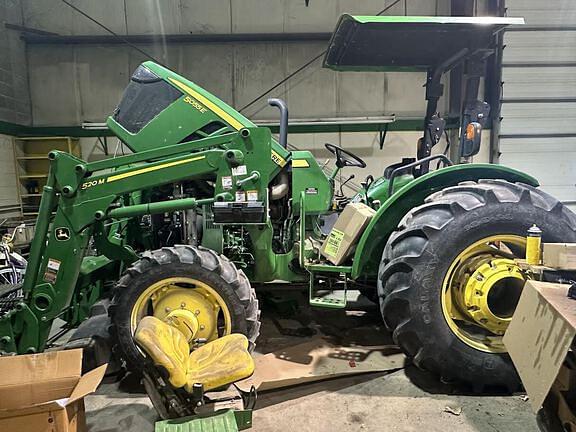 Image of John Deere 5055E equipment image 2