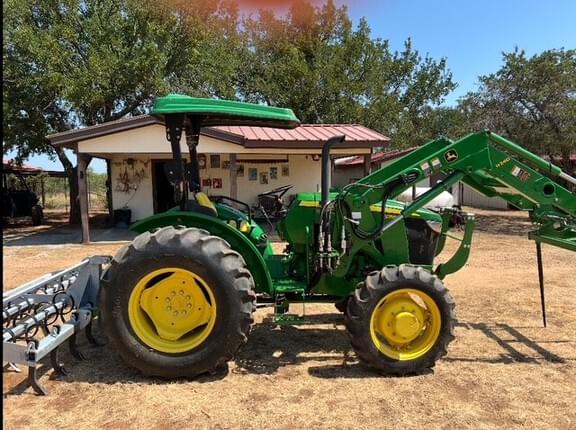Image of John Deere 5055E equipment image 4