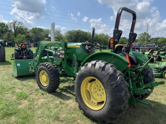 Main image John Deere 5055E