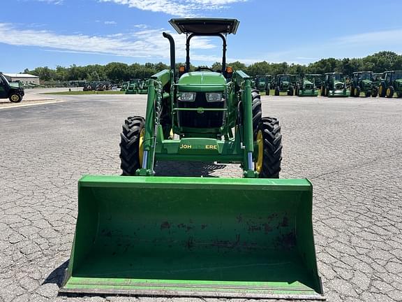 Image of John Deere 5055E equipment image 2