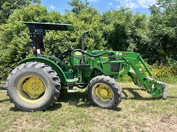 Image of John Deere 5055E equipment image 3