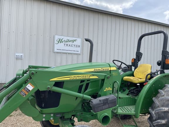 Image of John Deere 5055E equipment image 4