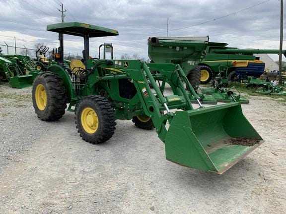 Main image John Deere 5055E