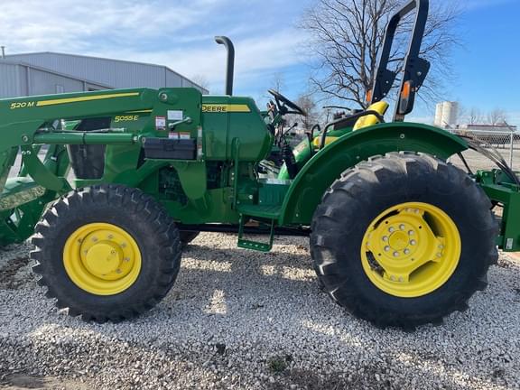 Image of John Deere 5055E equipment image 1