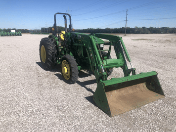 Main image John Deere 5055E