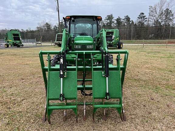 Image of John Deere 5055E equipment image 2