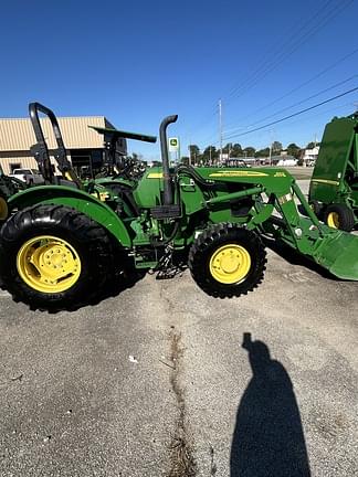 Image of John Deere 5065E equipment image 1