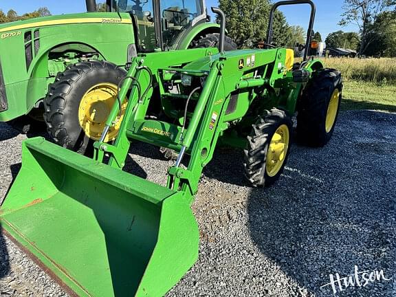 Image of John Deere 5065E equipment image 1