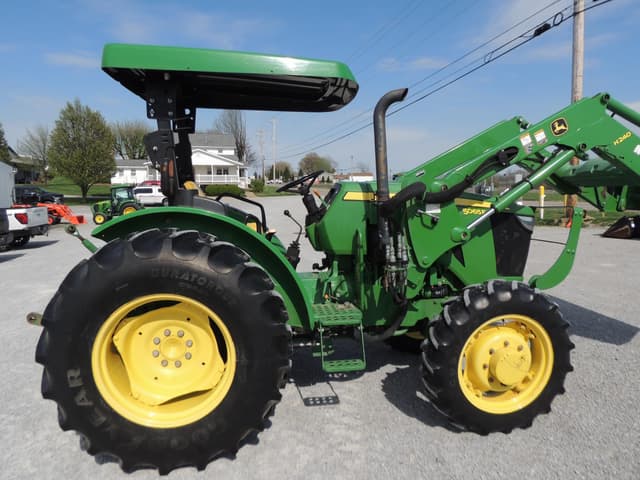 Image of John Deere 5065E equipment image 3