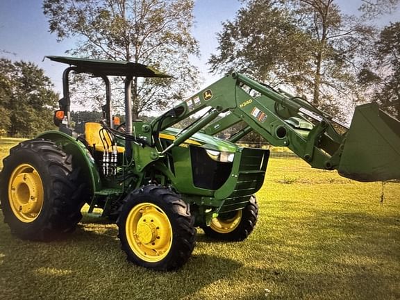 2017 John Deere 5065E Equipment Image0