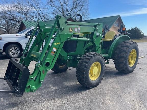 Image of John Deere 5065E equipment image 2