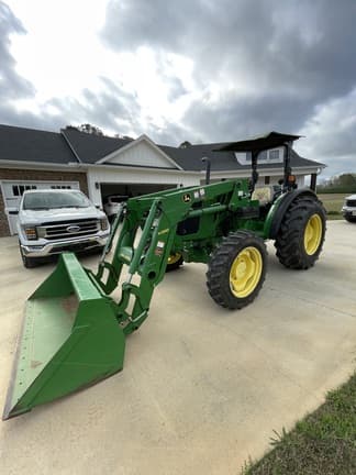 Image of John Deere 5065E equipment image 1