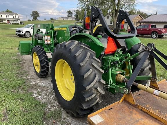 Image of John Deere 5065E equipment image 2