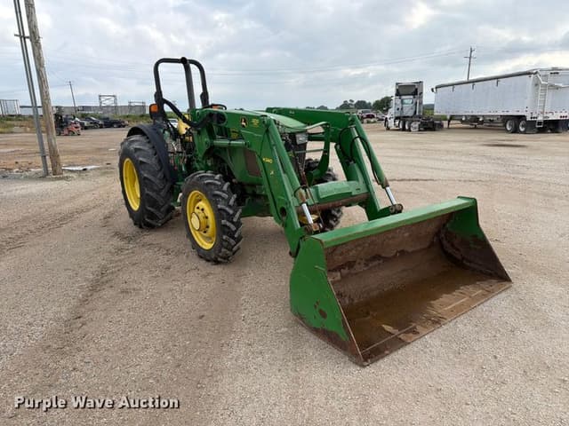 Image of John Deere 5065E equipment image 2