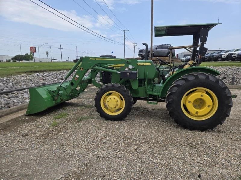 2017 John Deere 5065E Equipment Image0