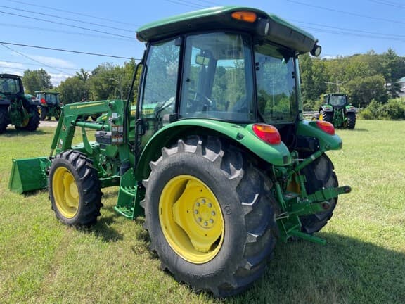 Image of John Deere 5075E equipment image 4