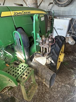 Image of John Deere 5075E equipment image 2