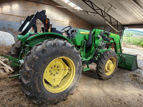 Image of John Deere 5075E equipment image 2