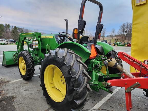 Image of John Deere 5075E equipment image 2