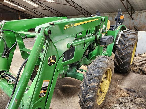 Image of John Deere 5075E equipment image 4