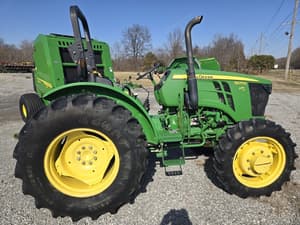 2017 John Deere 5075E Image