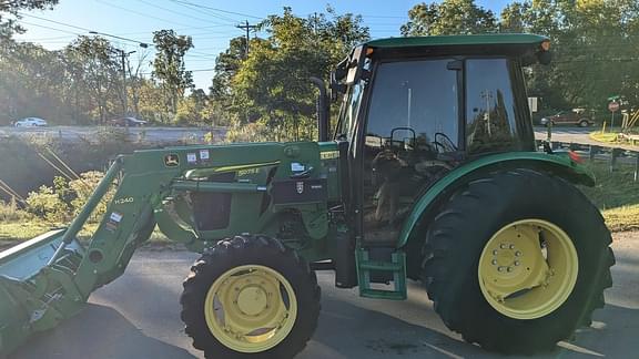 Image of John Deere 5075E equipment image 3