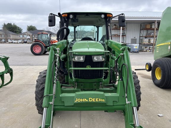 Image of John Deere 5075E equipment image 4