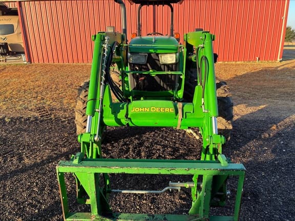 Image of John Deere 5075E equipment image 4