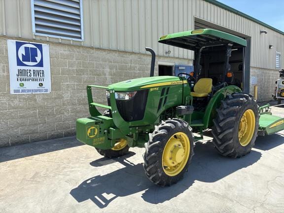 2017 John Deere 5075E Equipment Image0
