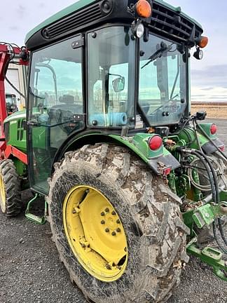 Image of John Deere 5075GN equipment image 1