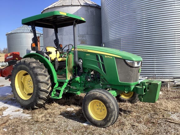 2017 John Deere 5075M Equipment Image0