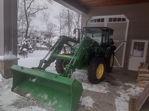 Image of John Deere 5075M Primary image