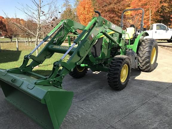 Image of John Deere 5085E equipment image 1