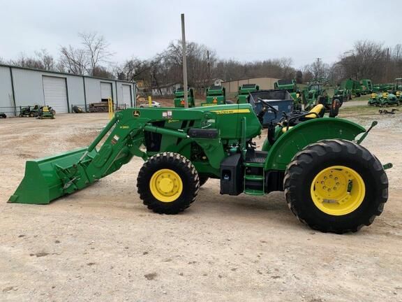 Main image John Deere 5085E
