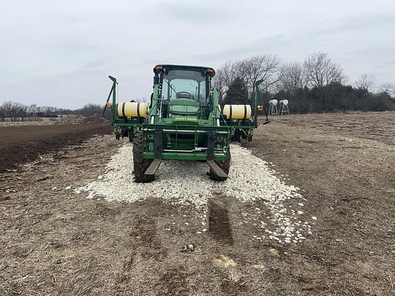 Image of John Deere 5085E equipment image 3