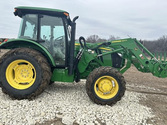 Image of John Deere 5085E equipment image 1